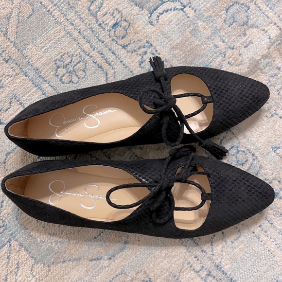Jessica Simpson Snake Print Tassel Flats - Picture 1 of 6